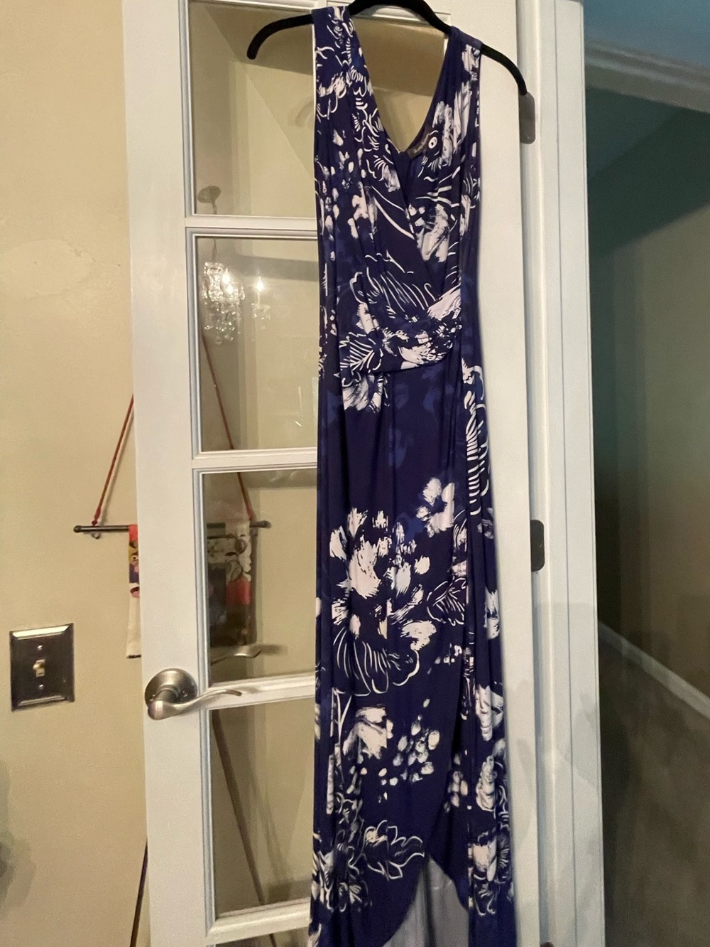 NWT FRESH WATER Tommy Bahama Navy and White Floral Sleeveless V-Neck Maxi Dress